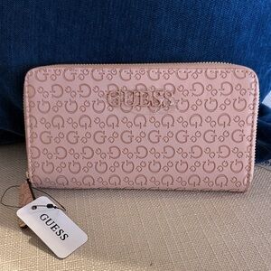 Guess Bowie Debossed Logo Zip-Around Wallet-Blush- NWT ✨